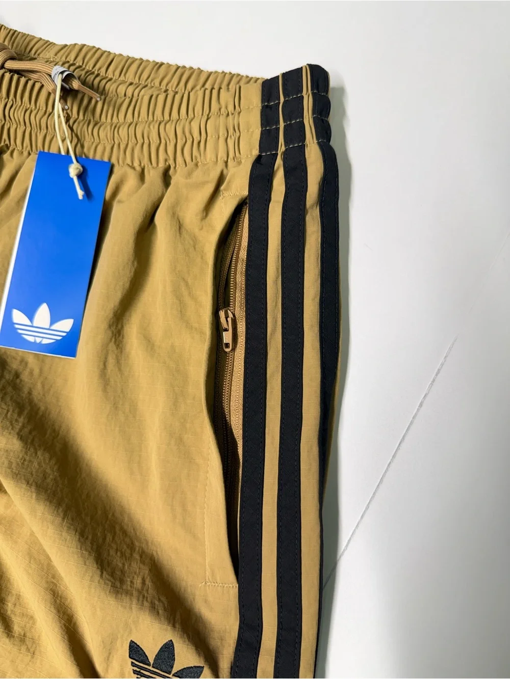 Adidas Originals 3S CargoPant Men's Size L Cardboard Black JY1392 Retail $80NWT